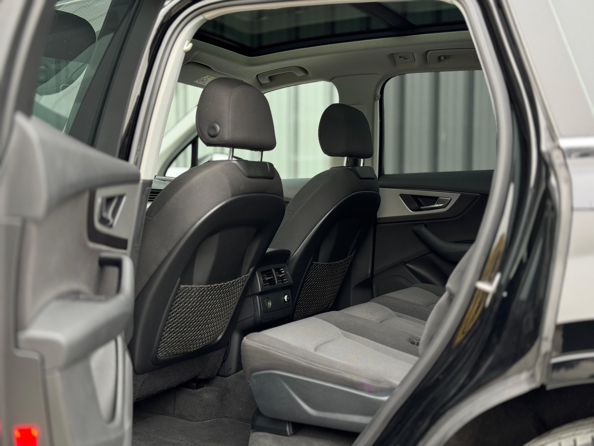 AUDI Q7 3.0 TDI ultra quattro tiptronic-image-12