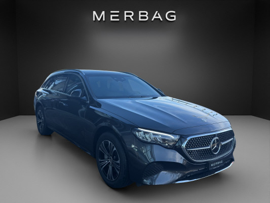 MERCEDES-BENZ E 220 d T 4M 9G-Tronic-image-0