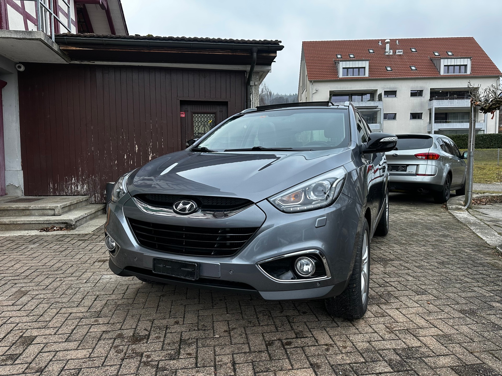 HYUNDAI iX 35 2.0 CRDi Vertex 4WD-image-0