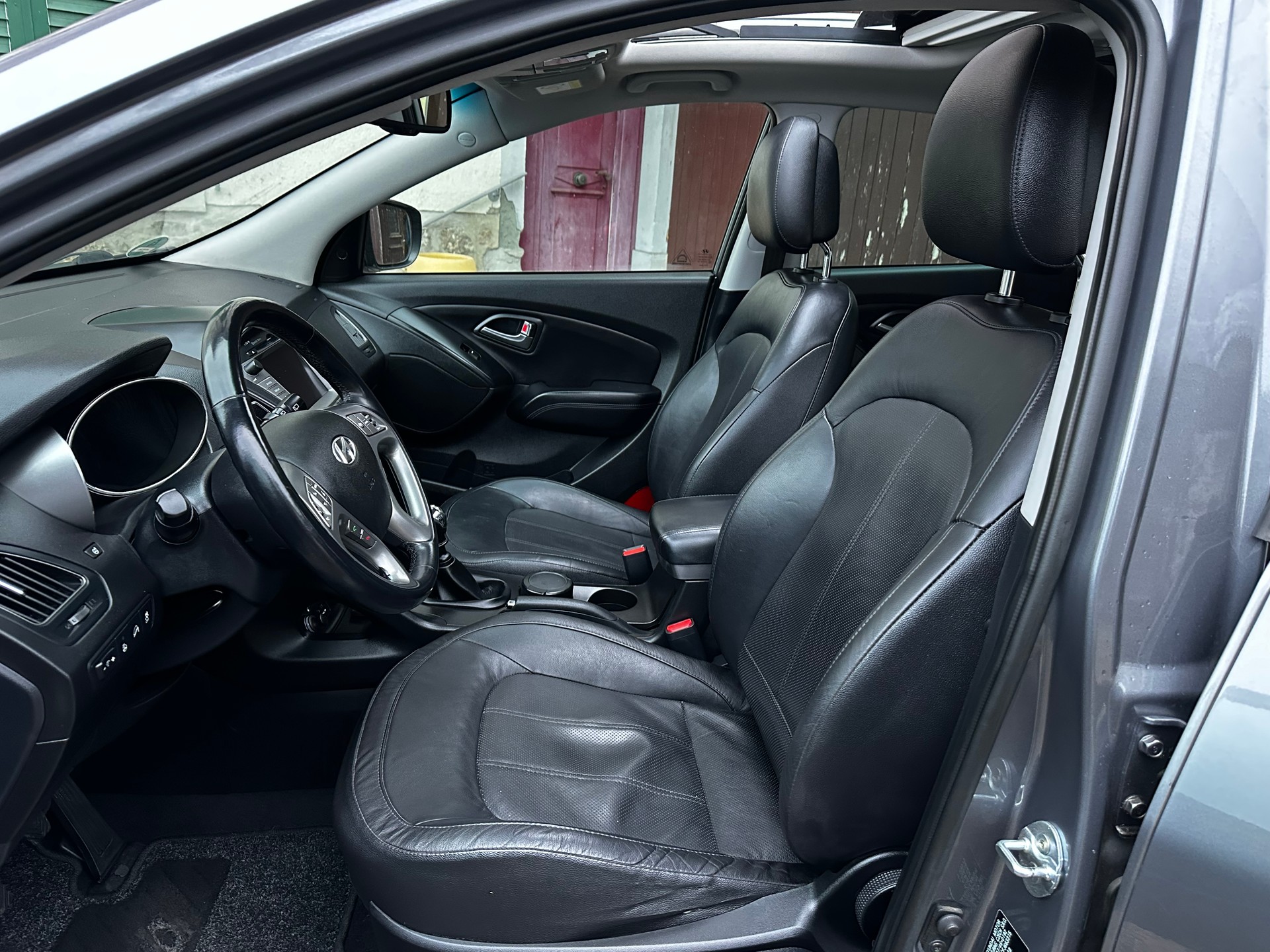 HYUNDAI iX 35 2.0 CRDi Vertex 4WD-image-5