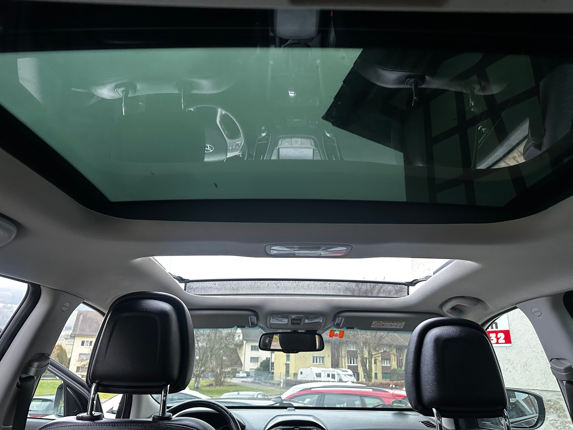 HYUNDAI iX 35 2.0 CRDi Vertex 4WD-image-11