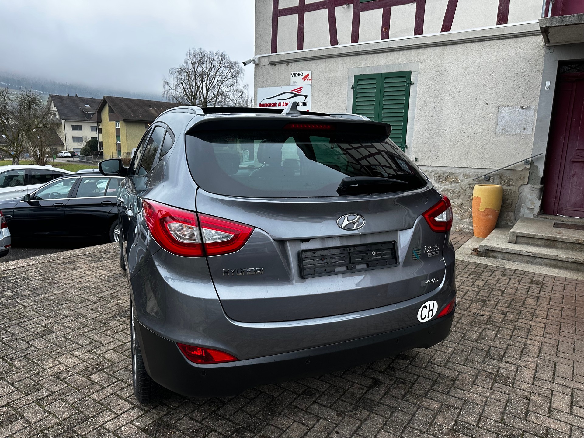 HYUNDAI iX 35 2.0 CRDi Vertex 4WD-image-3