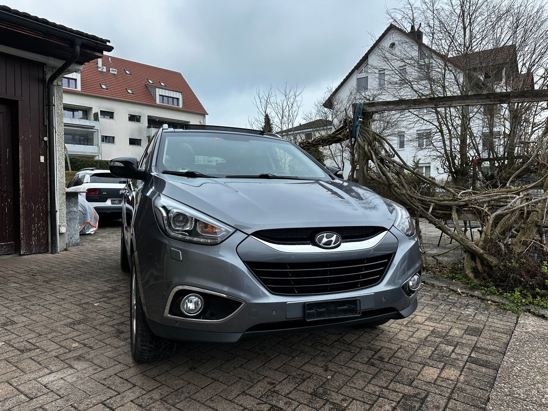 HYUNDAI iX 35 2.0 CRDi Vertex 4WD-image-1