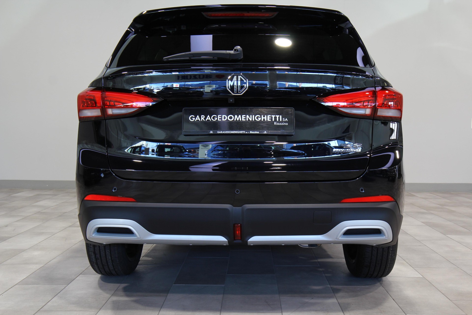 MG ZS 1.5 Hybrid+ Luxury-image-4