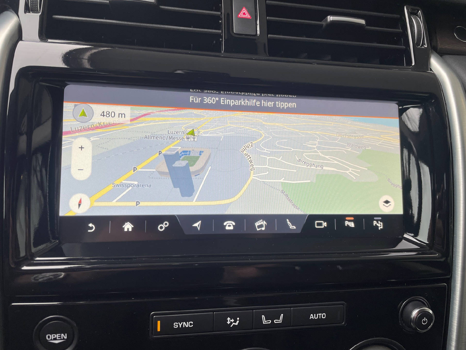 LAND ROVER Discovery 2.0 SD4 HSE-image-10