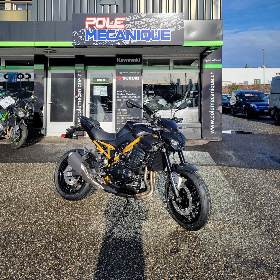 KAWASAKI Z 900-image-15