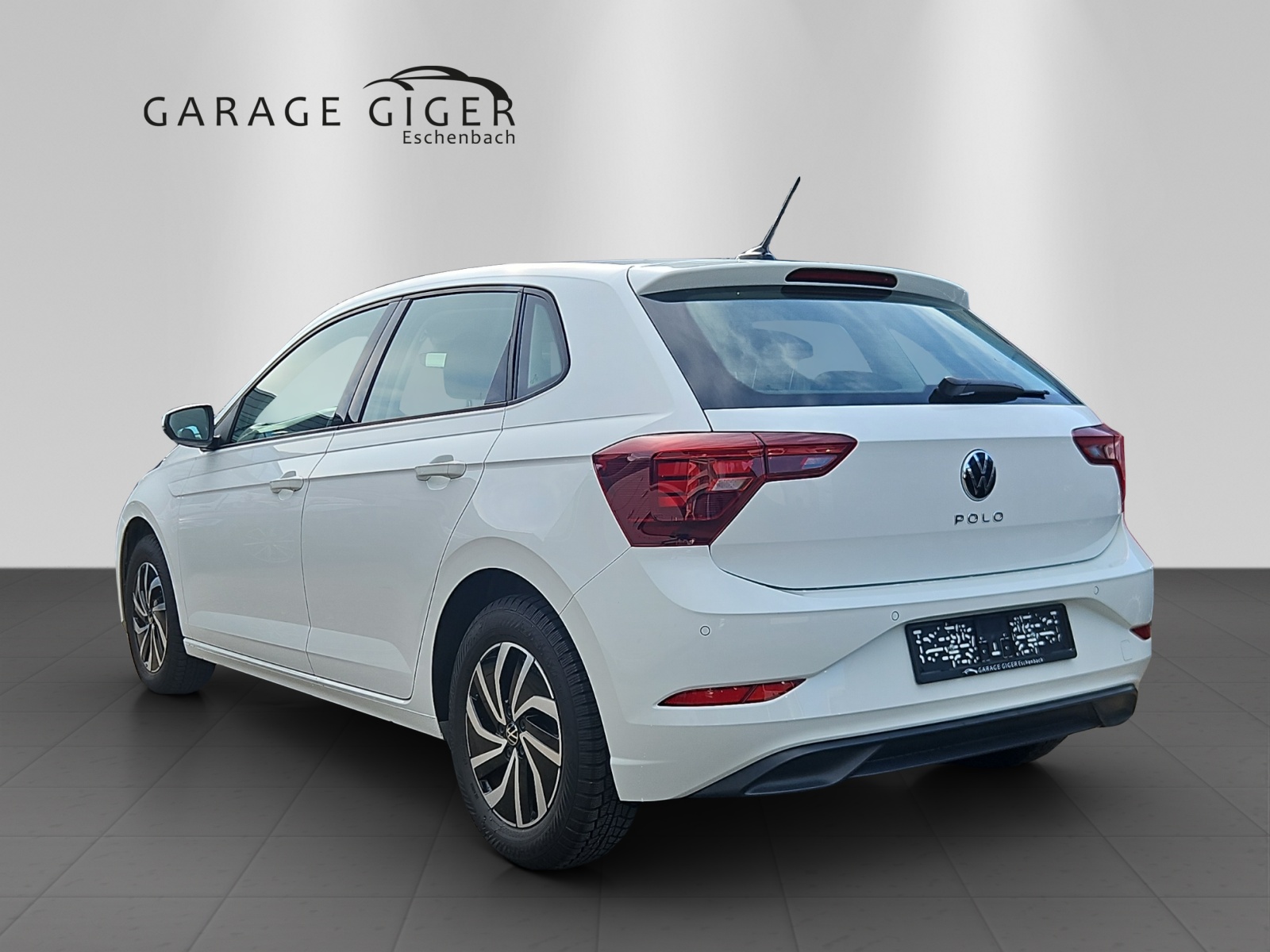 VW Polo 1.0 TSI Life DSG-image-2