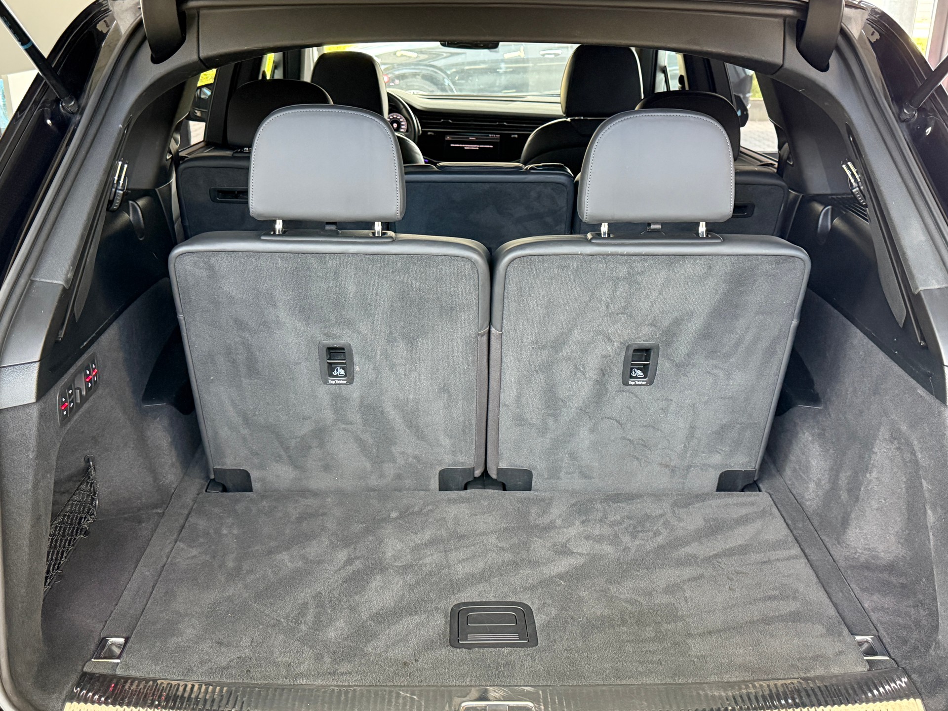 AUDI Q7 50 TDI quattro S Line tiptronic ***7-PLATZ***PANORAMADACH***LENKRADHEIZUNG***LUFTFEDERUNG***ALL-BLACK***-image-41