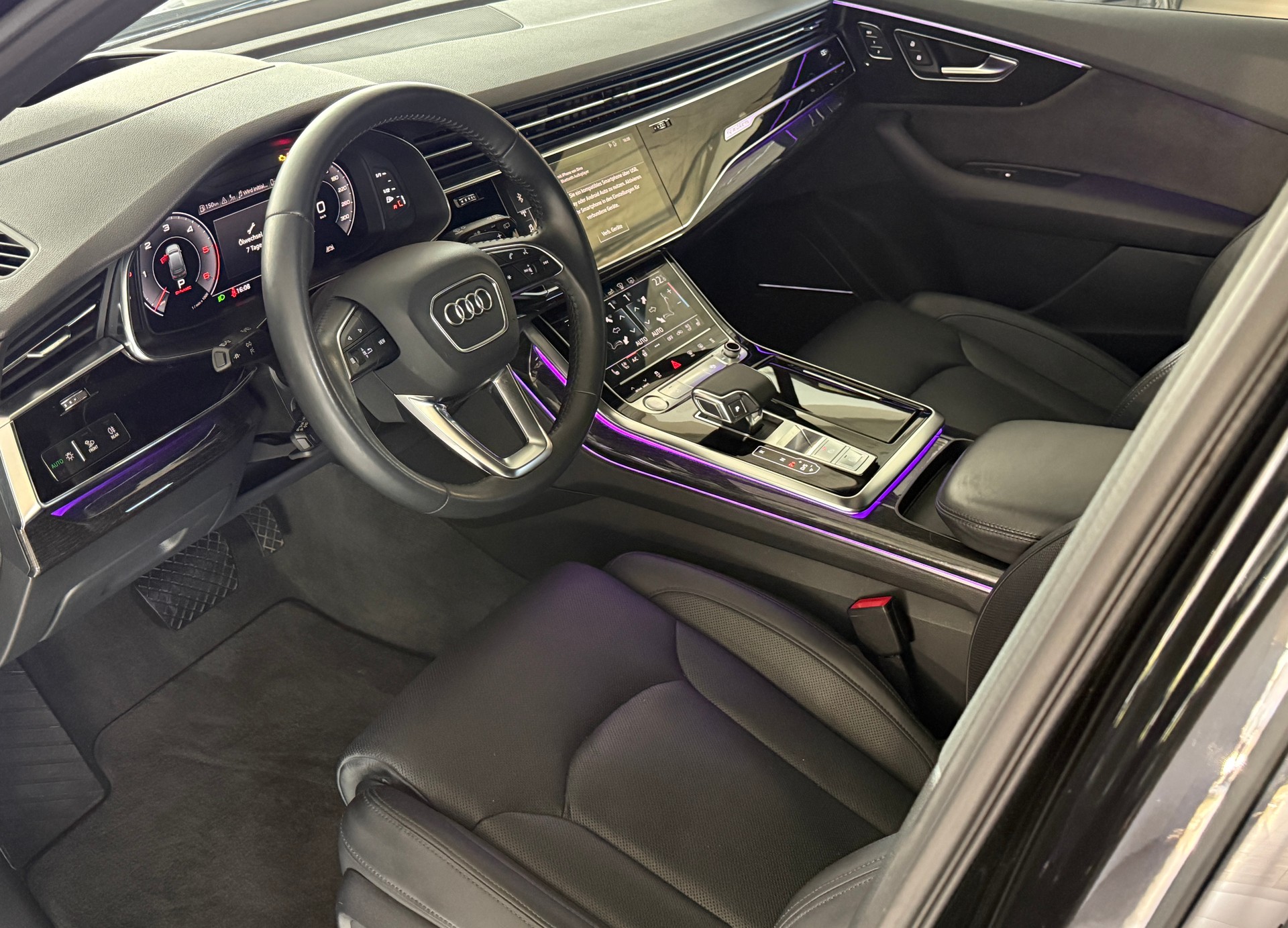 AUDI Q7 50 TDI quattro S Line tiptronic ***7-PLATZ***PANORAMADACH***LENKRADHEIZUNG***LUFTFEDERUNG***ALL-BLACK***-image-7