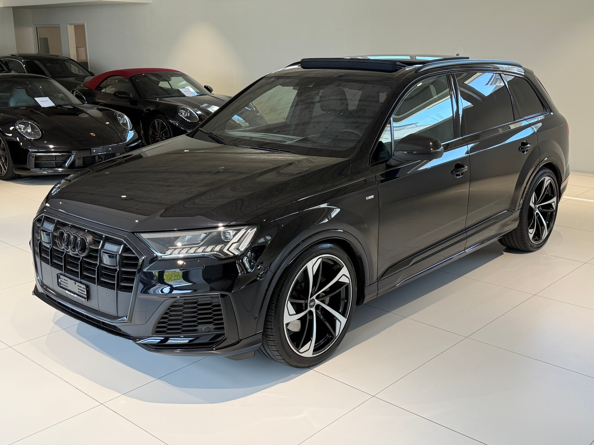 AUDI Q7 50 TDI quattro S Line tiptronic ***7-PLATZ***PANORAMADACH***LENKRADHEIZUNG***LUFTFEDERUNG***ALL-BLACK***-image-48