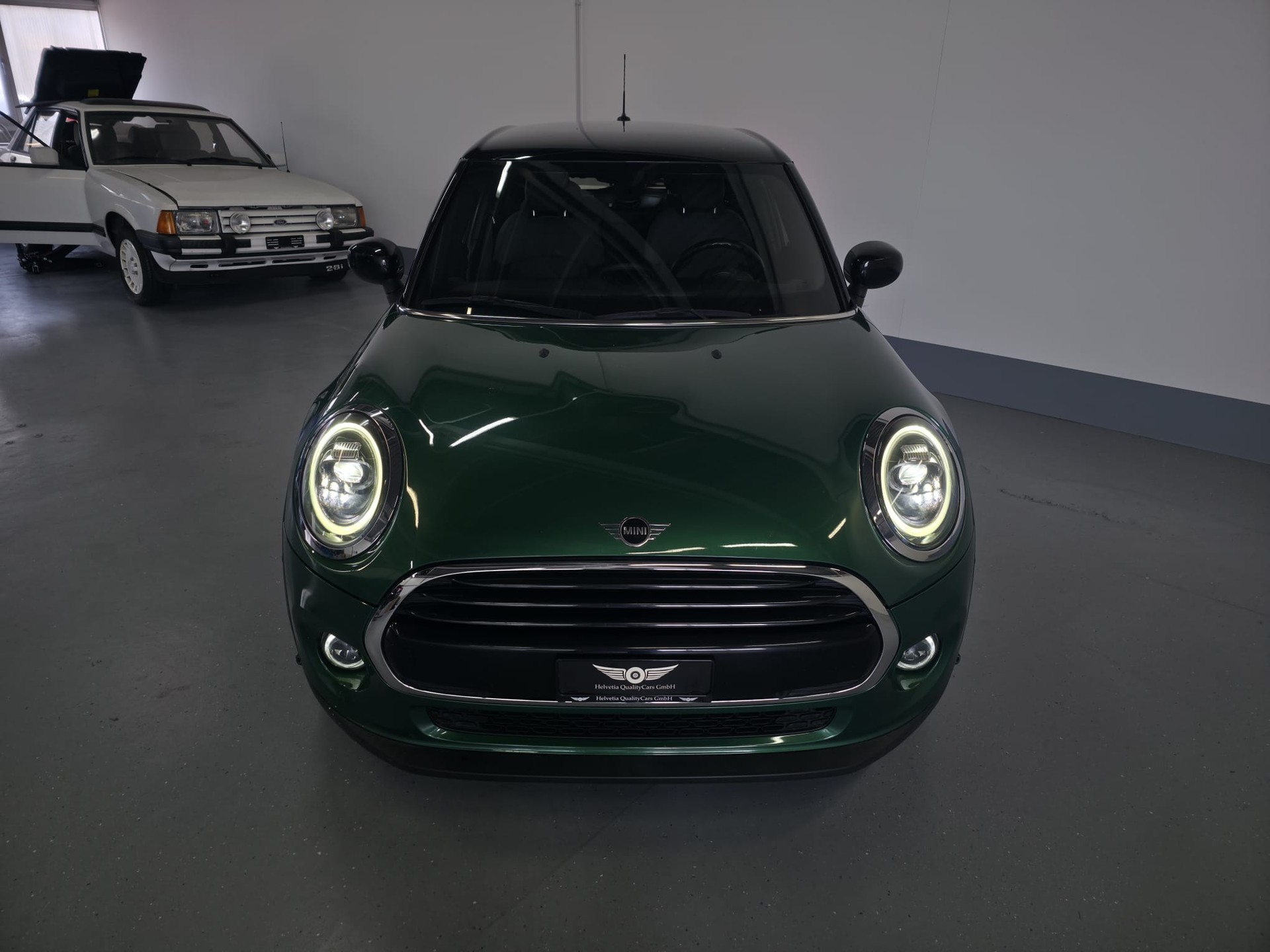 MINI Cooper Blackyard Steptronic DKG-image-5