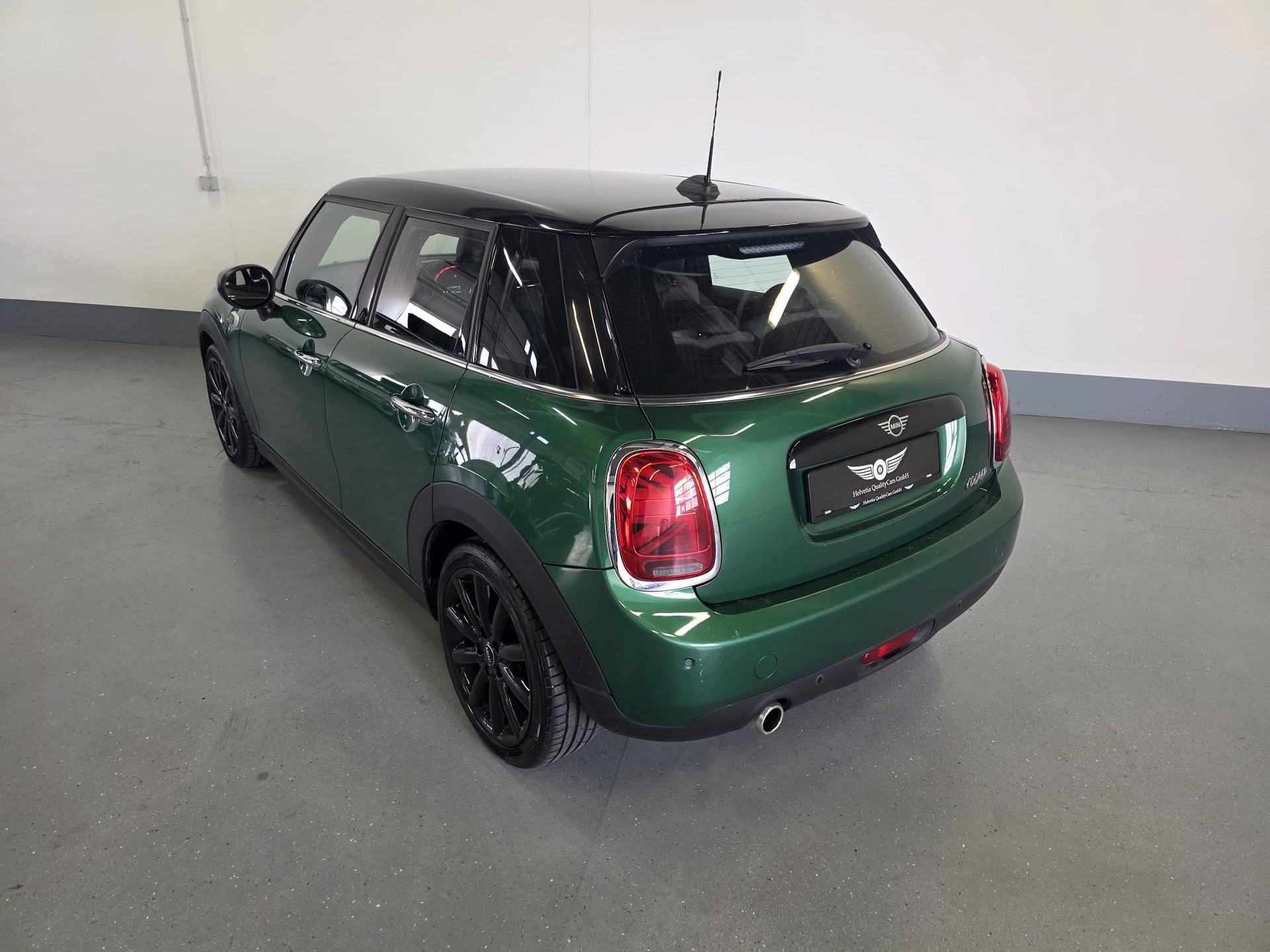 MINI Cooper Blackyard Steptronic DKG-image-10