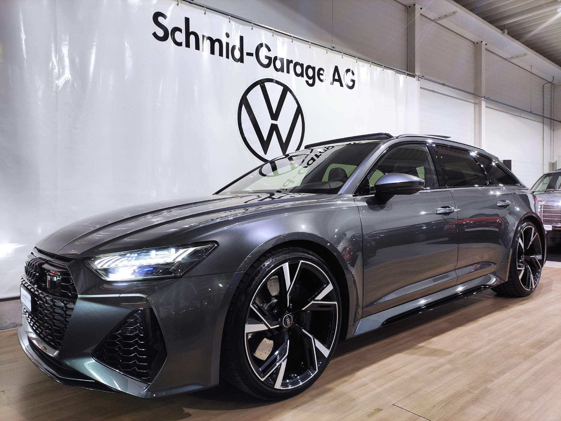 AUDI RS6 Avant 4.0 V8 TFSI quattro T-Tronic-showroom-element-1