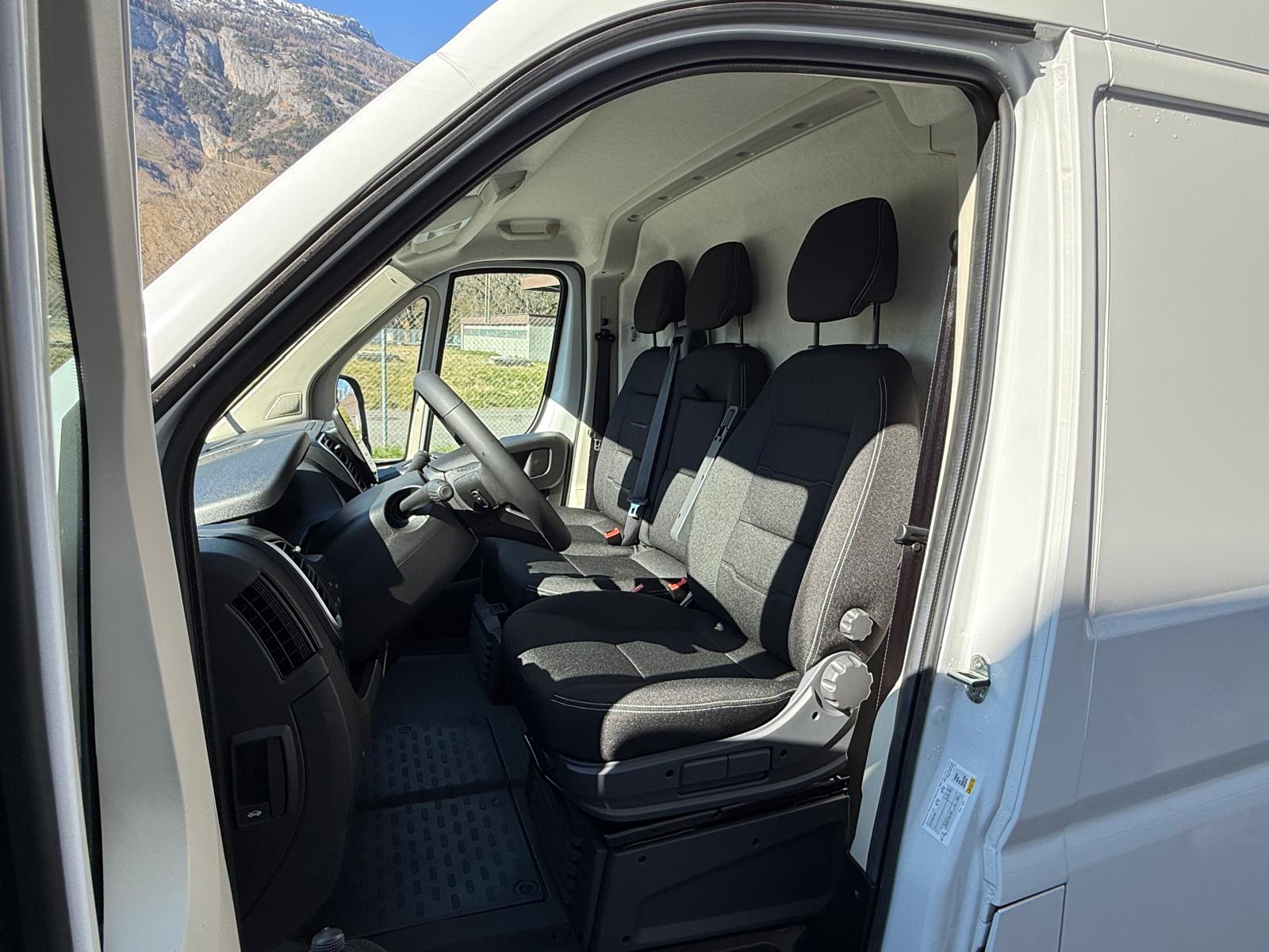 OPEL Movano 2.2 d 3,5t L2H2-image-10