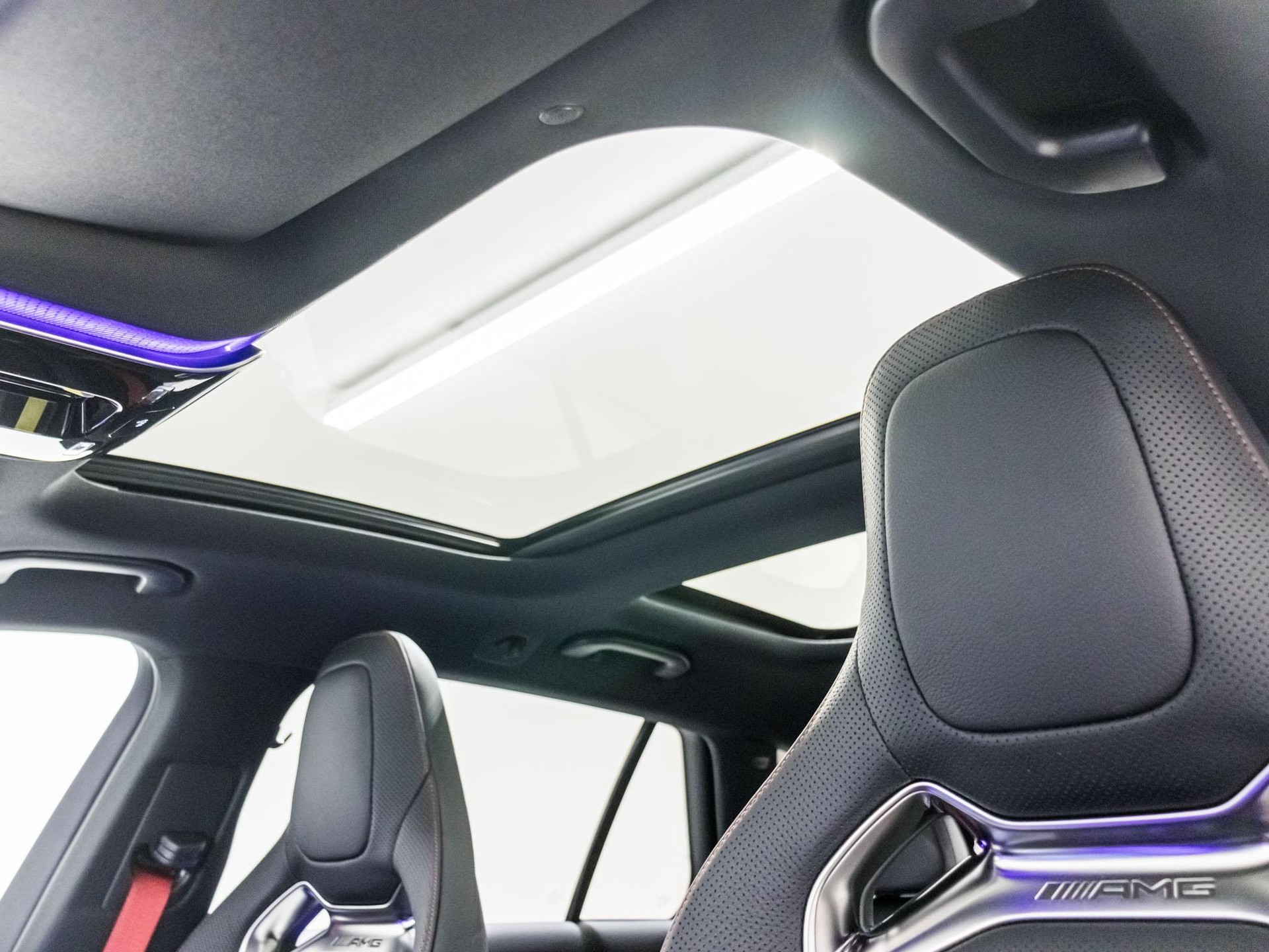 MERCEDES-BENZ C 43 AMG 4MATIC T-Modell "Executive Edition"-image-8