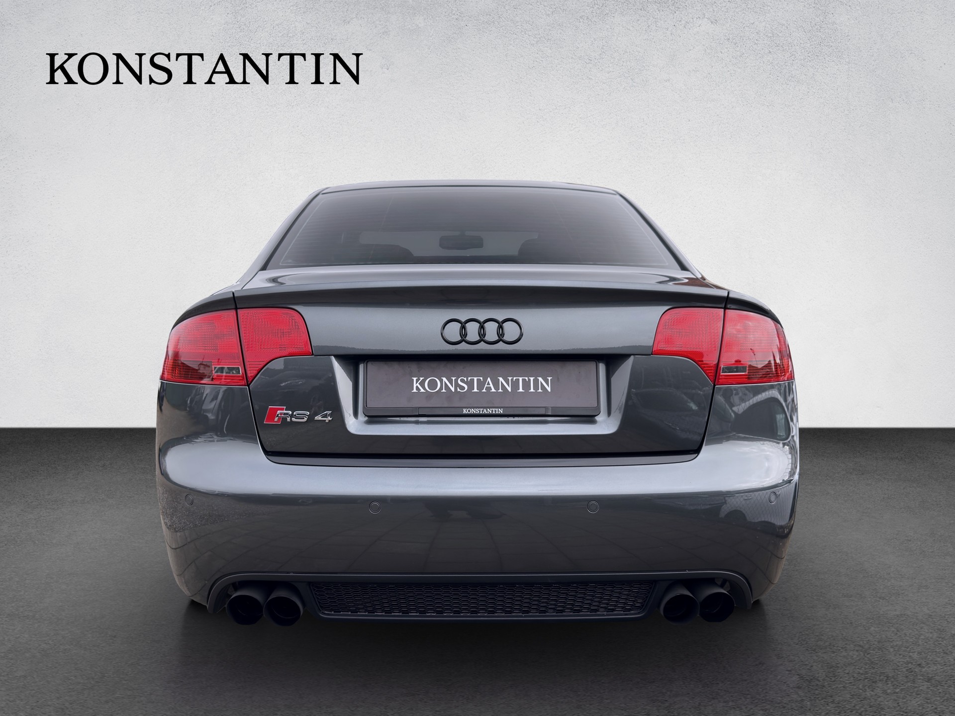 AUDI RS4 Limousine 4.2 V8 quattro-image-4