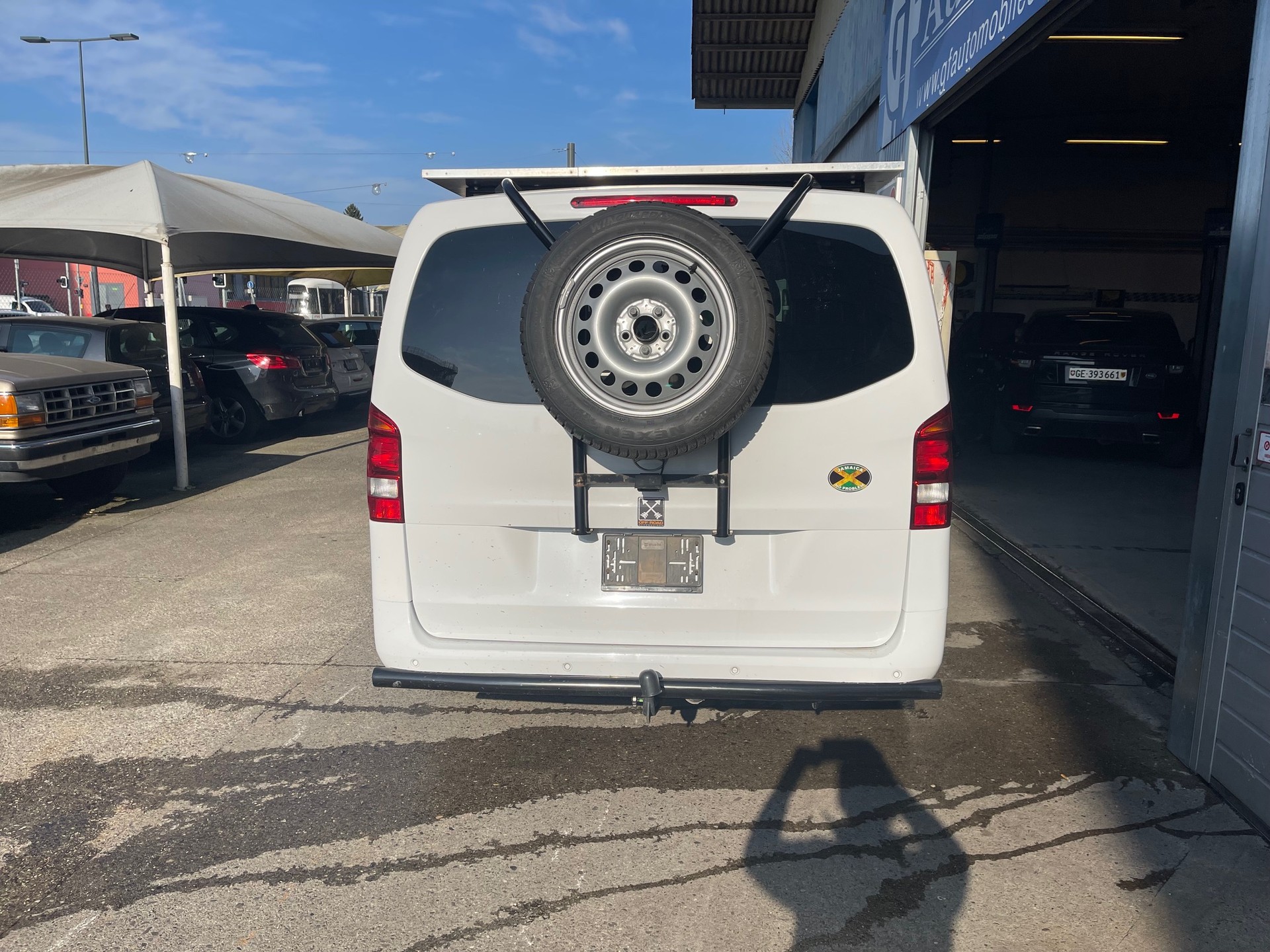MERCEDES-BENZ Vito 119 BlueTEC Mixto EL 4Matic 7G-Tronic Euro 6-image-2