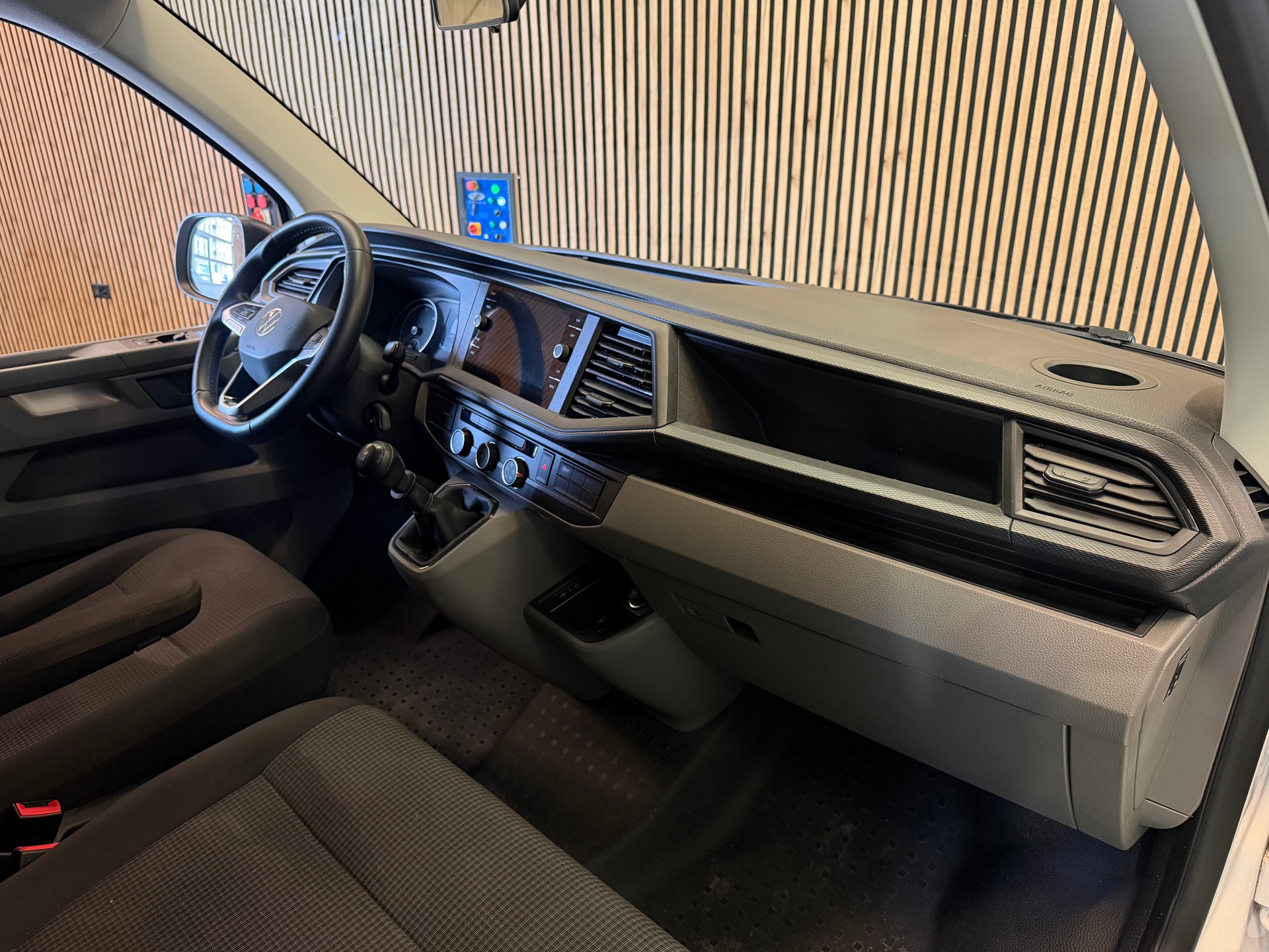VW T6.1 Kaw. 3000 2.0 TDI 150 4motion-image-15