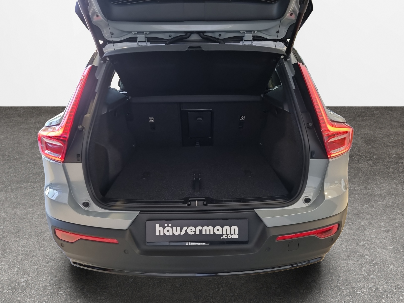 VOLVO EX40 Twin Performance Ultra AWD-image-5