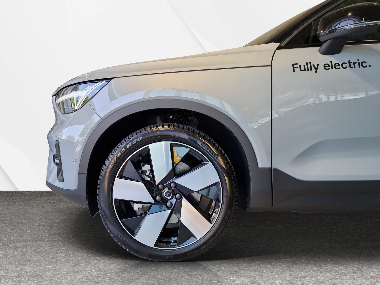 VOLVO EX40 Twin Performance Ultra AWD-image-6