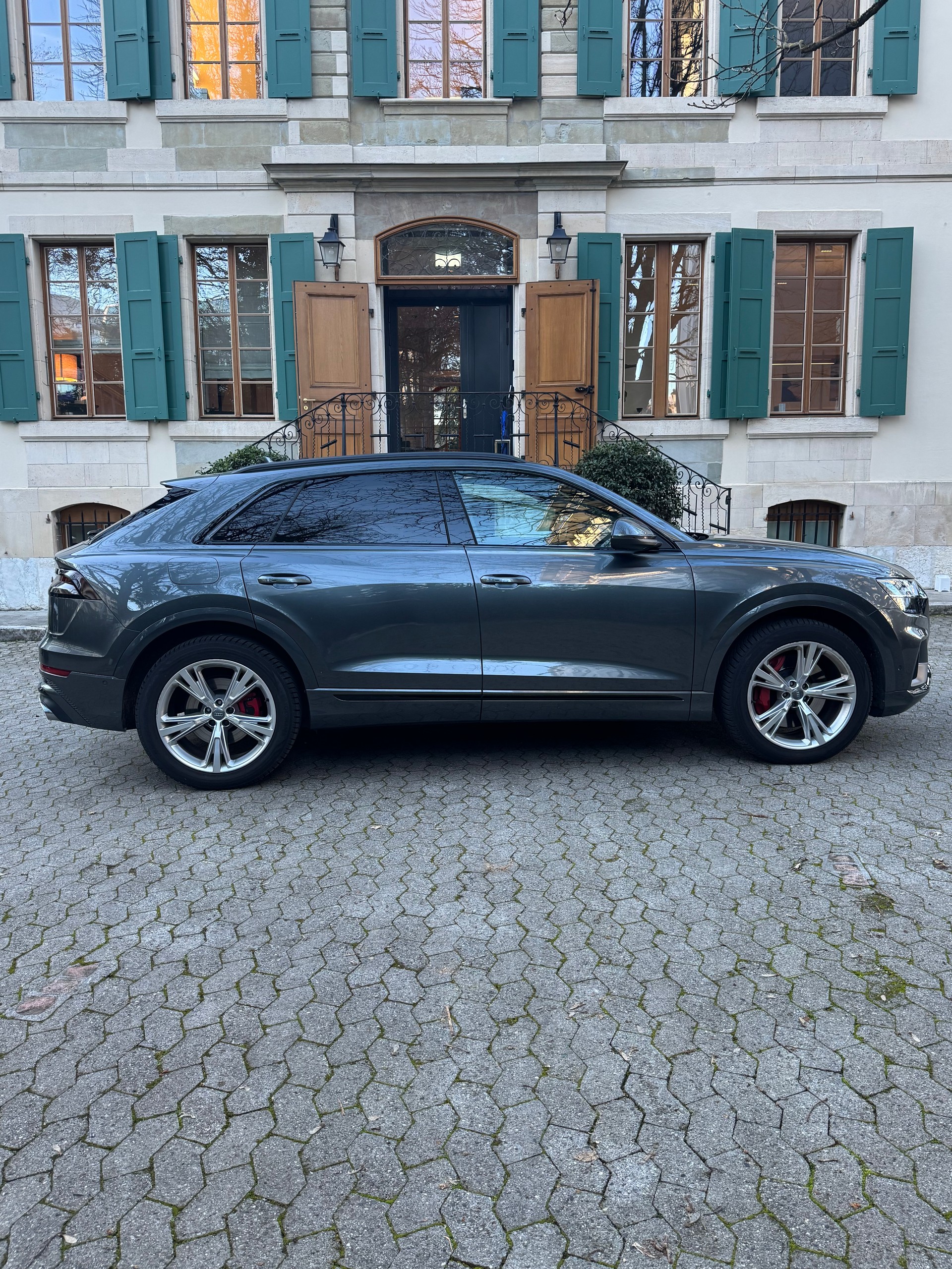 AUDI SQ8 50 TDI quattro tiptronic-image-6