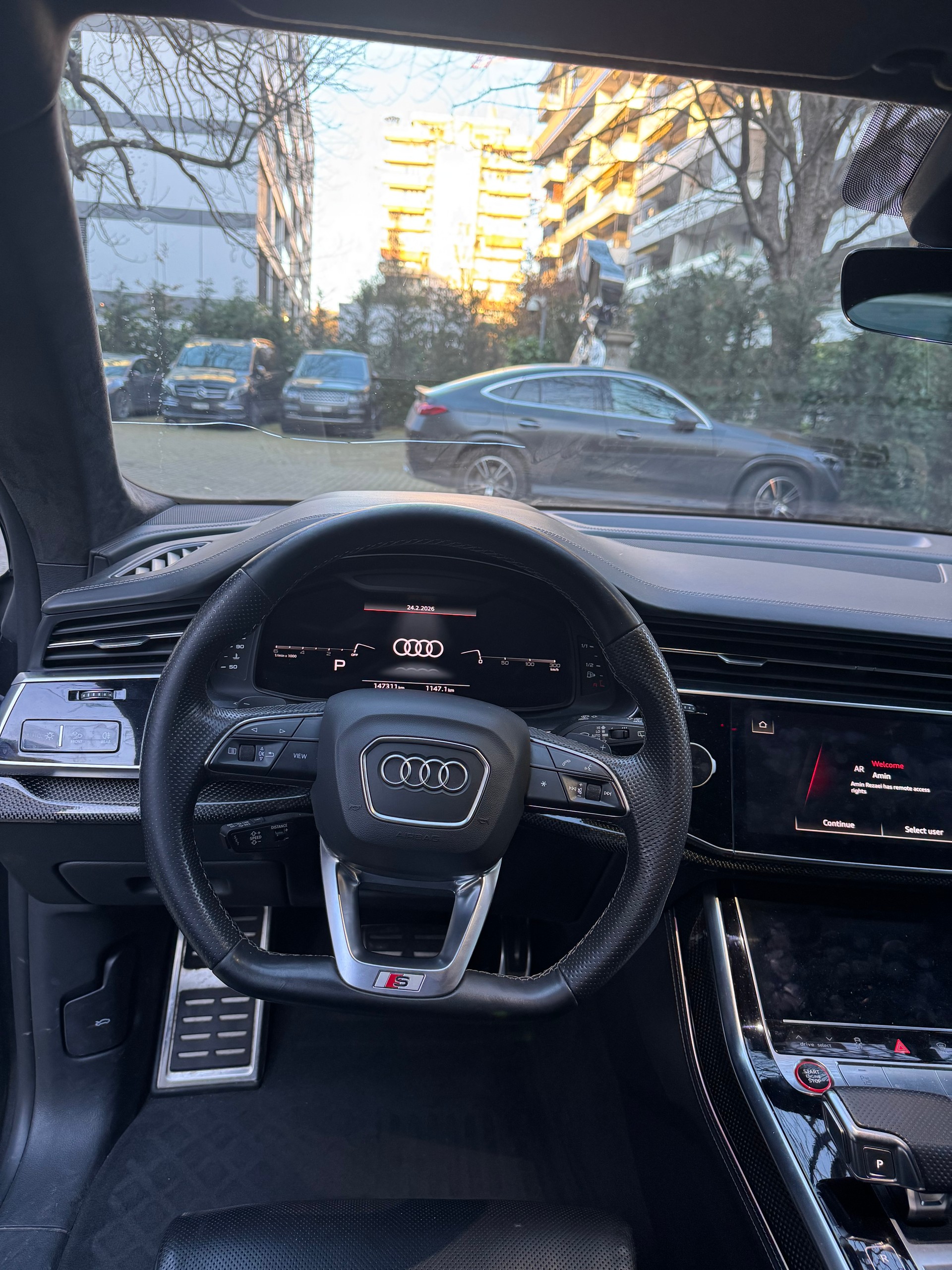AUDI SQ8 50 TDI quattro tiptronic-image-9