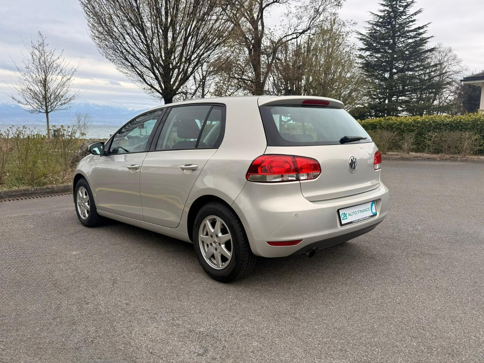 VW Golf 1.2 TSI Trendline DSG-image-4
