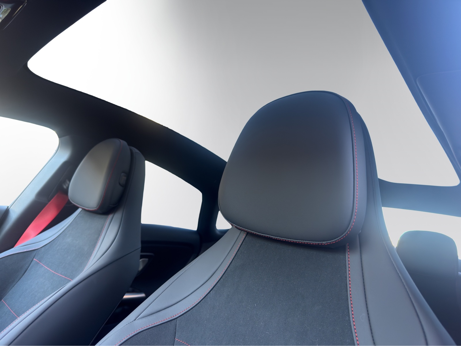 Image MERCEDES-BENZ CLA-350 CLA 350 4 Matic 85 kWh EQ