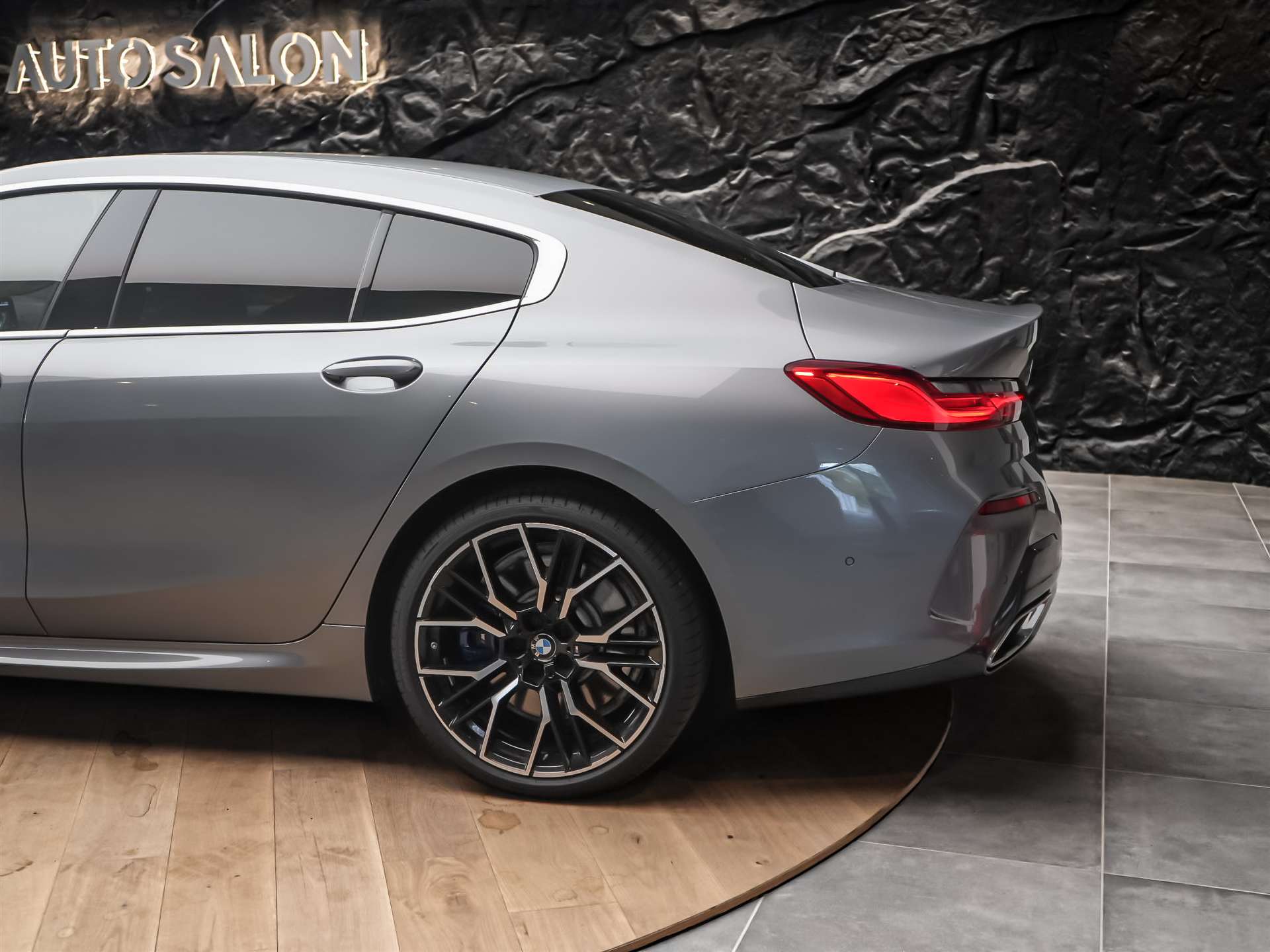 BMW 840d xDrive M Sport Gran Coupé *Facelift*Soft-Close*Head-Up*Laser*-image-17