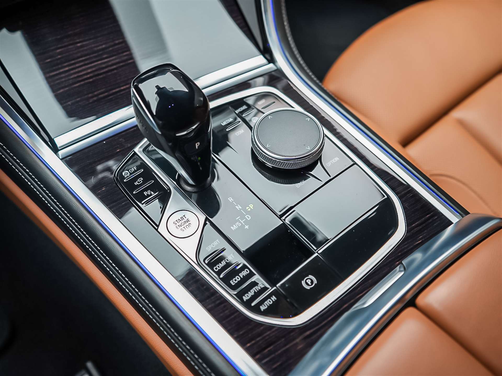 BMW 840d xDrive M Sport Gran Coupé *Facelift*Soft-Close*Head-Up*Laser*-image-27
