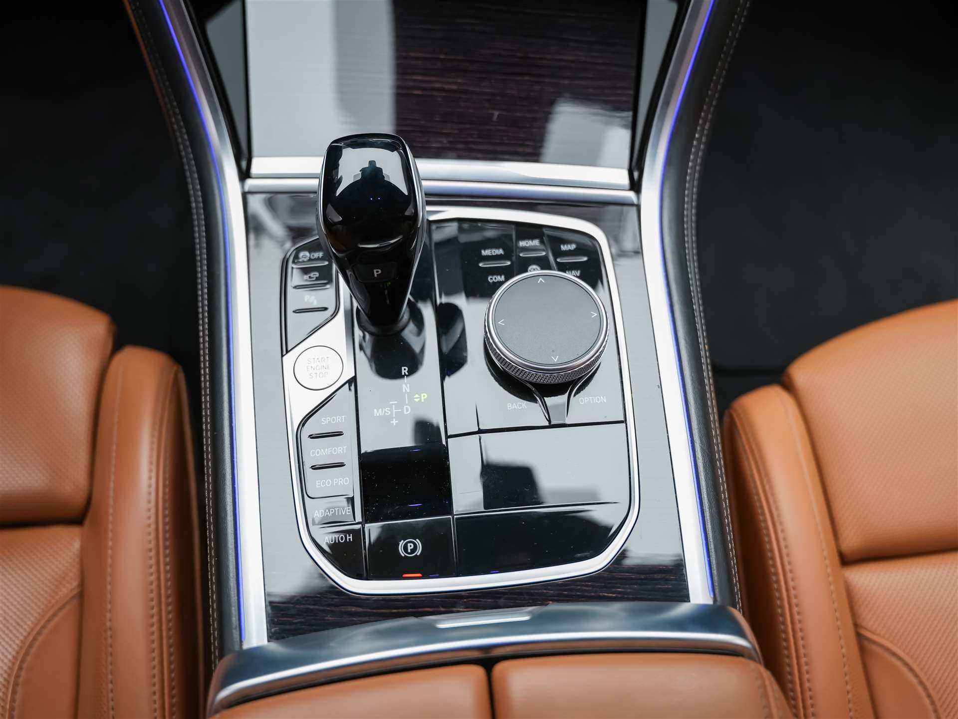 BMW 840d xDrive M Sport Gran Coupé *Facelift*Soft-Close*Head-Up*Laser*-image-21
