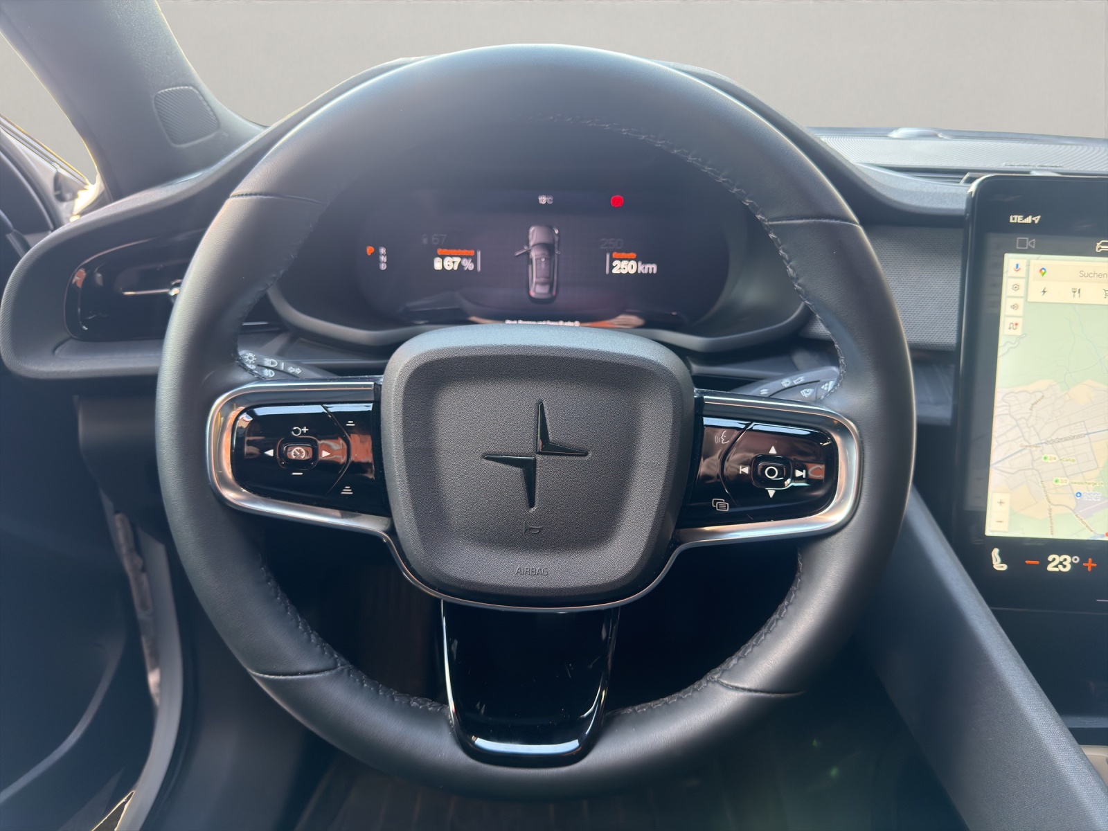 POLESTAR 2 Long Range Dual Motor Performance Paket-image-10