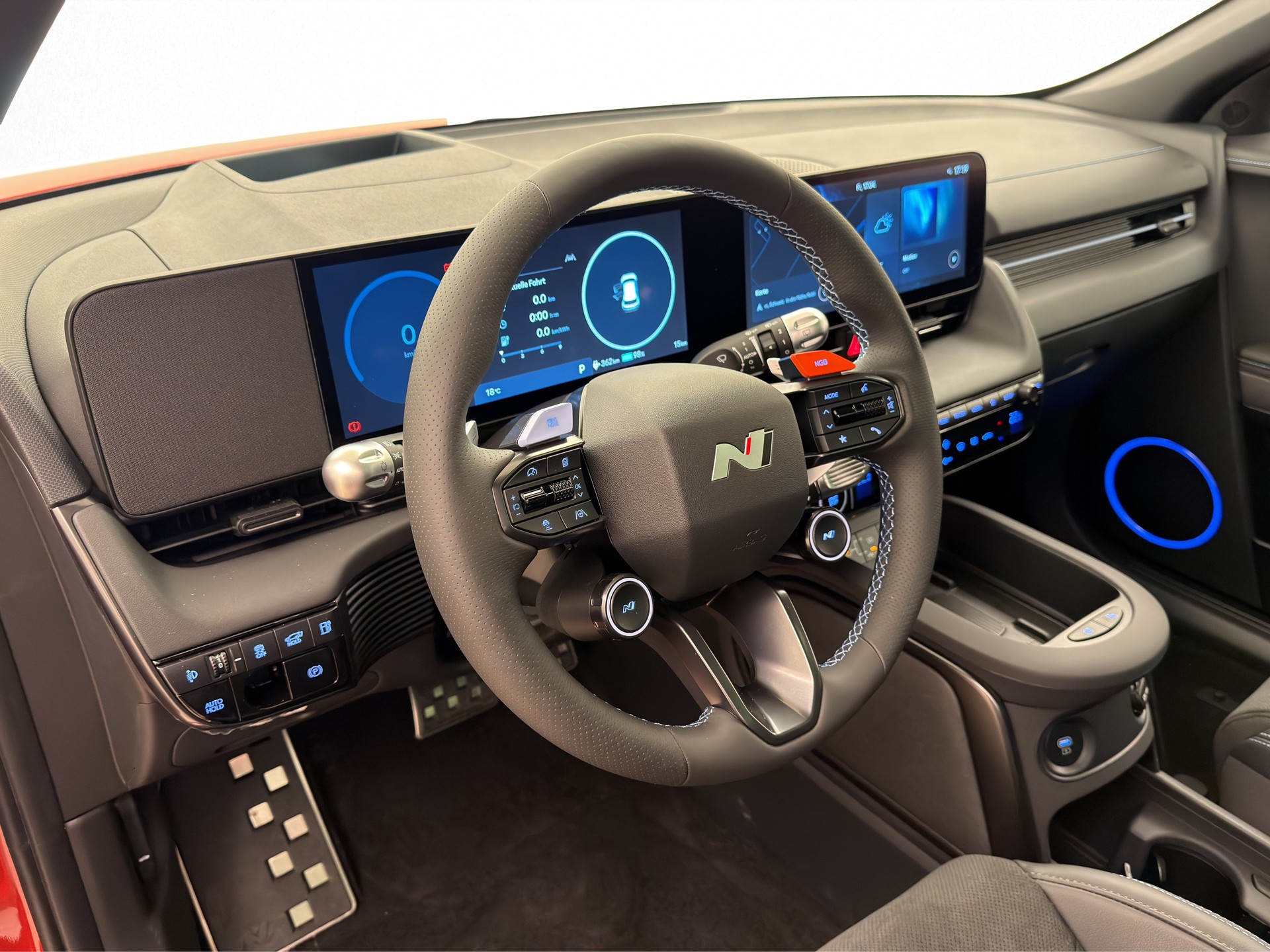 HYUNDAI Ioniq 5 N Electric 4WD Glass roof-image-13