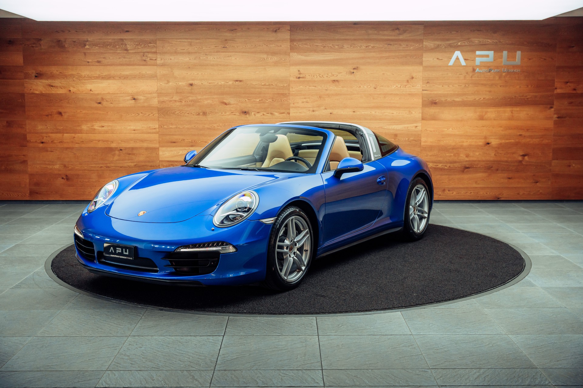 PORSCHE 911 Targa 4-image-3