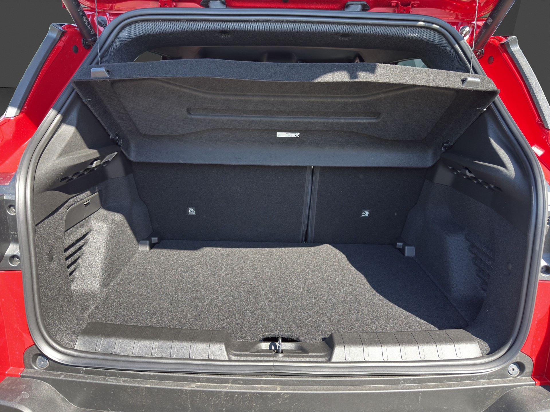 JEEP Avenger 1.2 Turbo MHEV Altitude-image-17