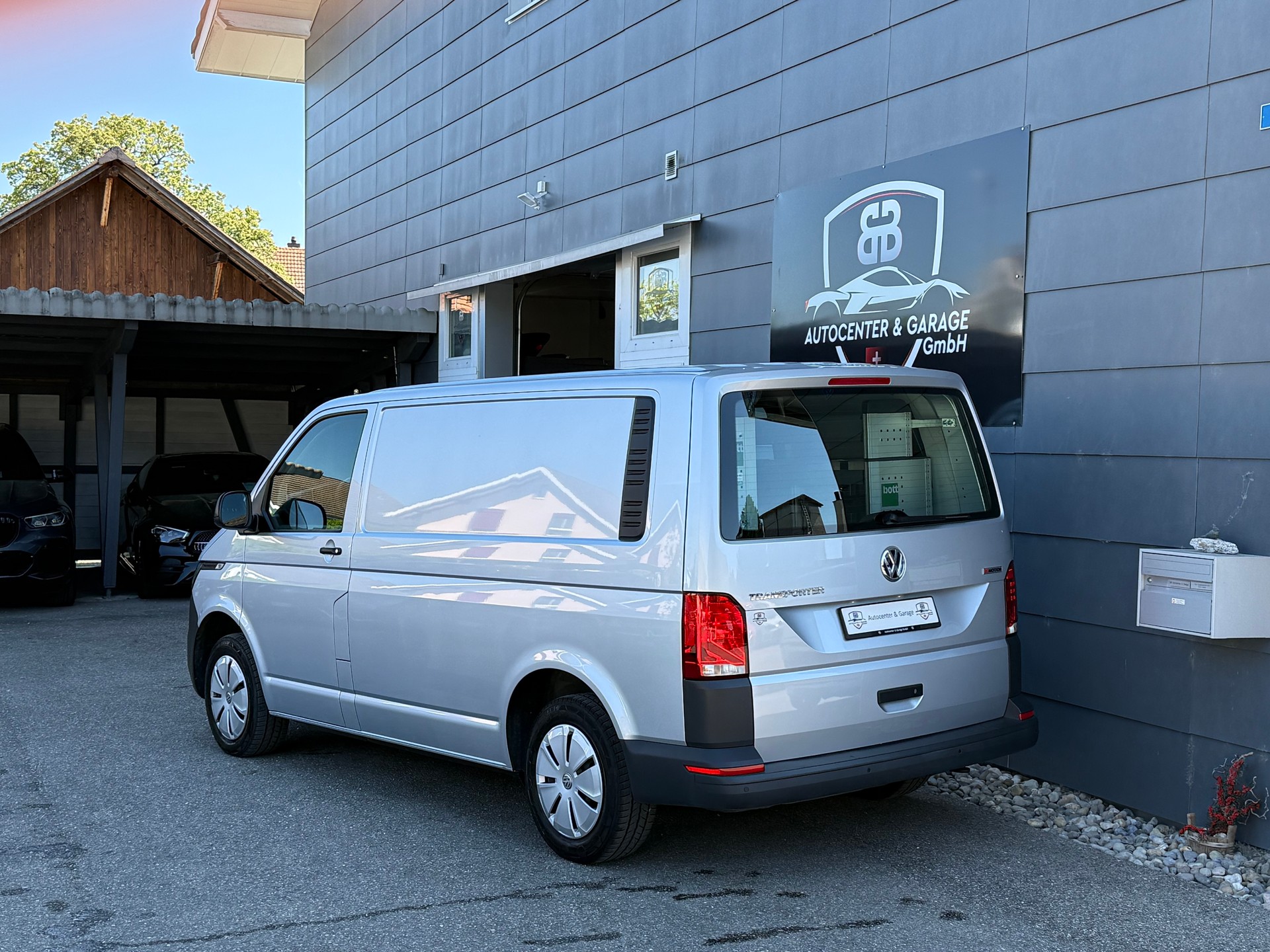 VW T6.1 2.0 TDI 4Motion °° Mit bott Einrichtung °°-image-5