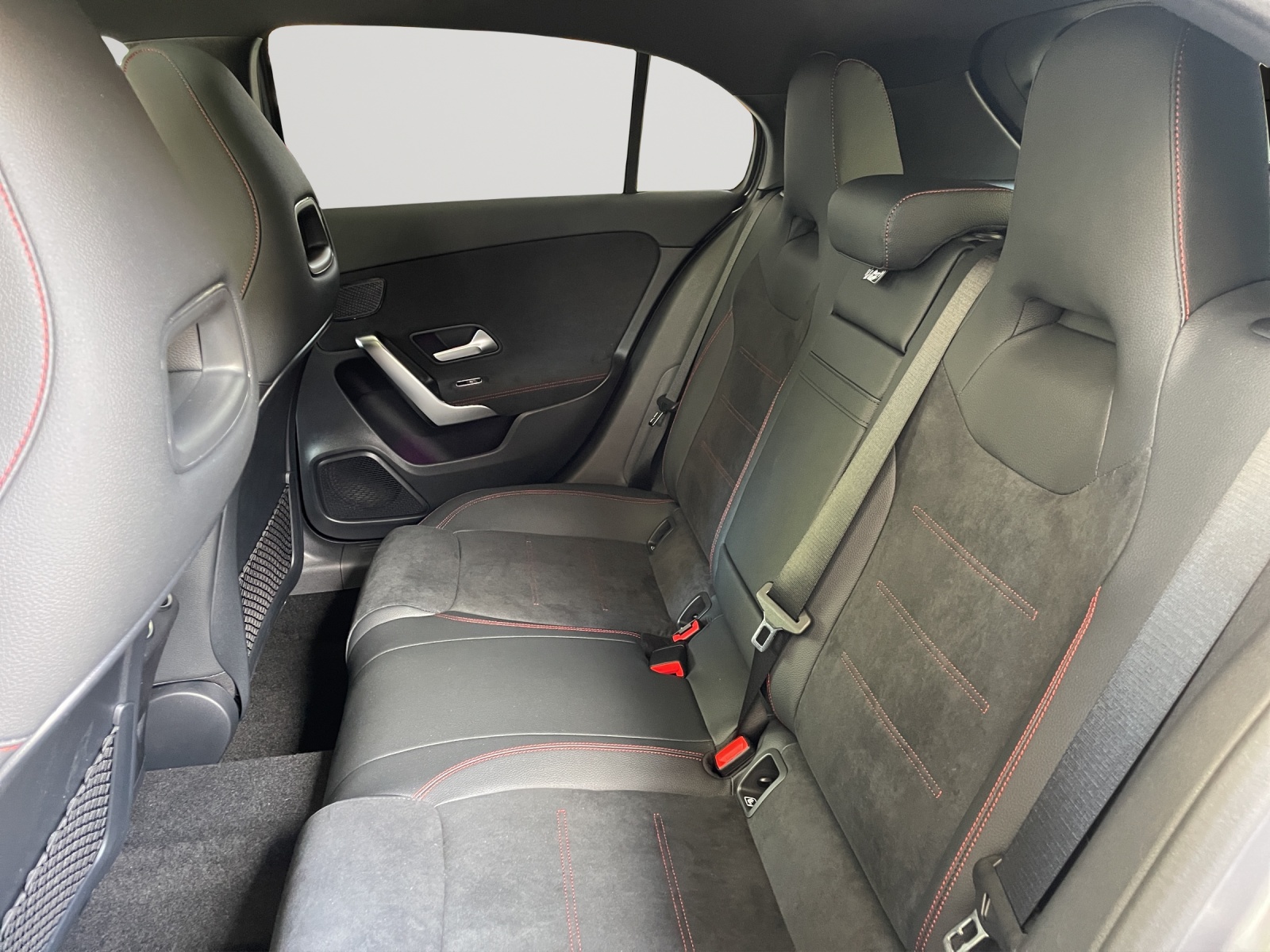 Image MERCEDES-BENZ A-250 A 250 4Matic 8G-DCT