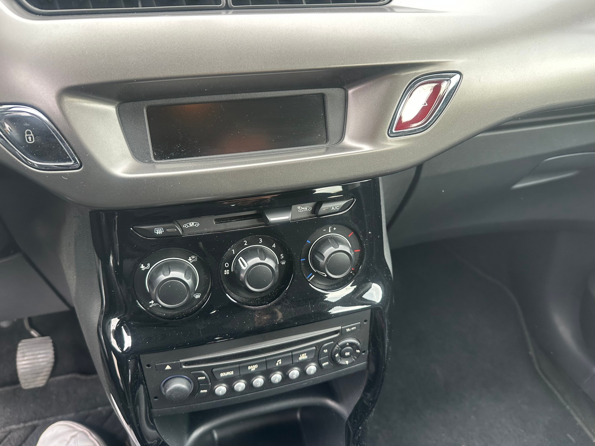 CITROEN C3 1.2i Séduction-image-4