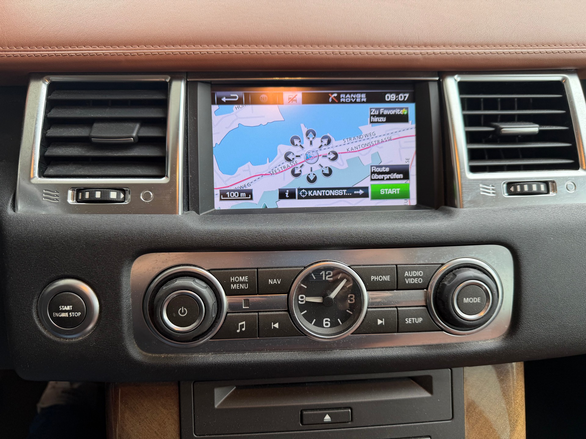 LAND ROVER Range Rover Sport 3.0 TDV6 SE Automatic-image-10