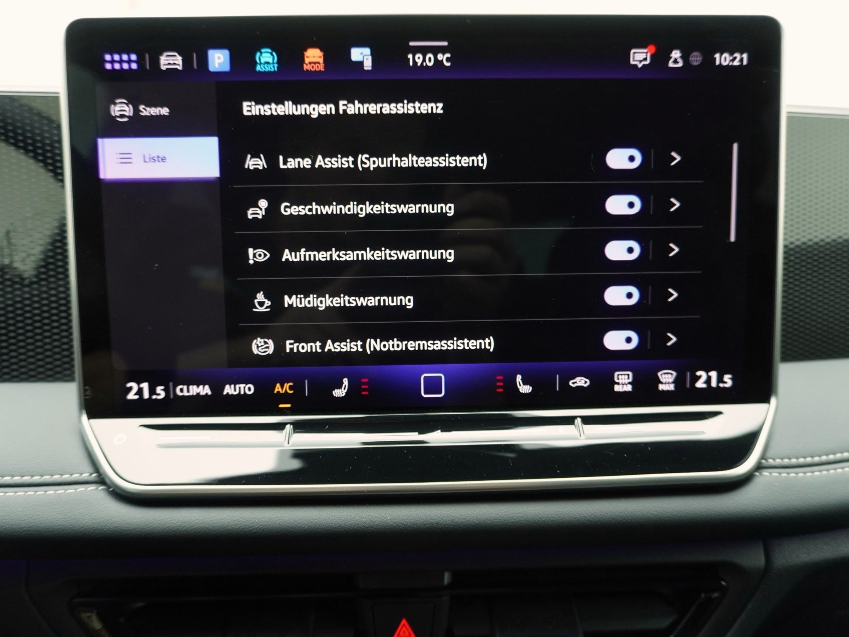 VW Tiguan 2.0 TDI DSG Goal 4Motion-image-25
