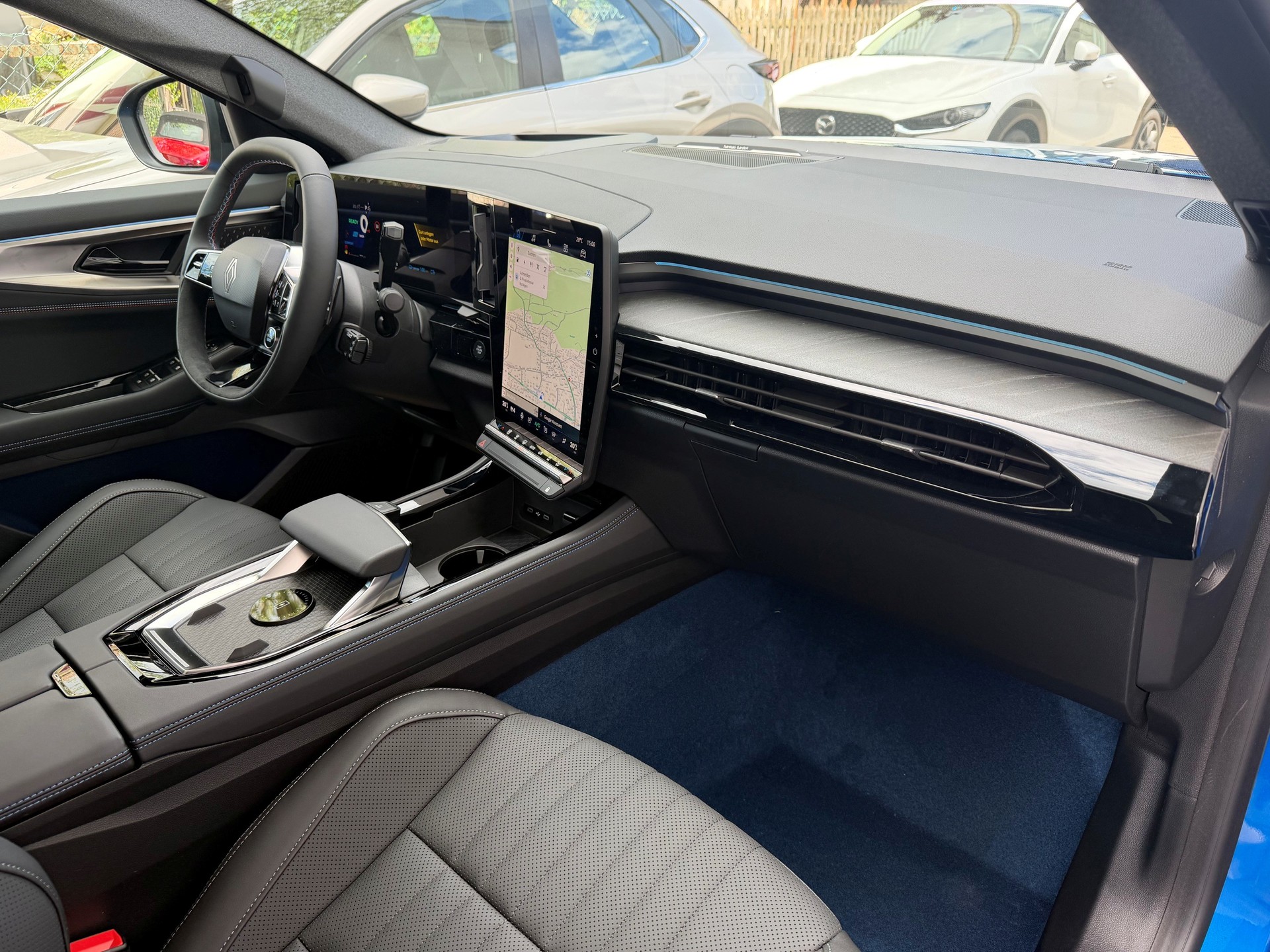 RENAULT Rafale 1.2 E-Tech Plug-in Hybrid 300 4x4 Atelier Alpine-image-5