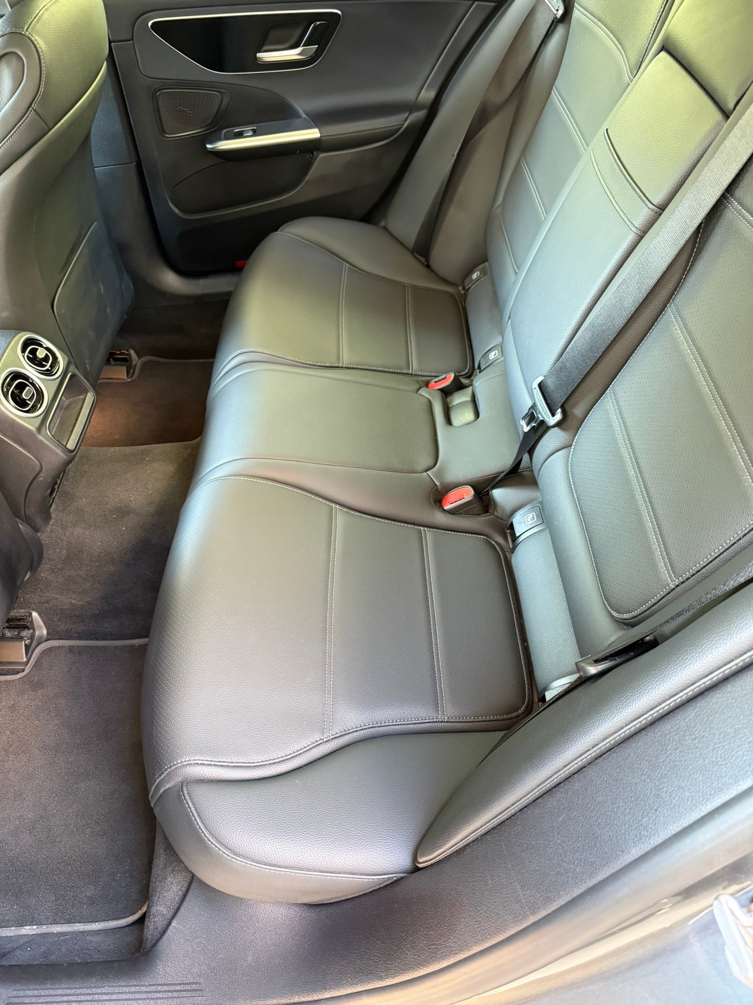 MERCEDES-BENZ Avantgarde Premium-image-6