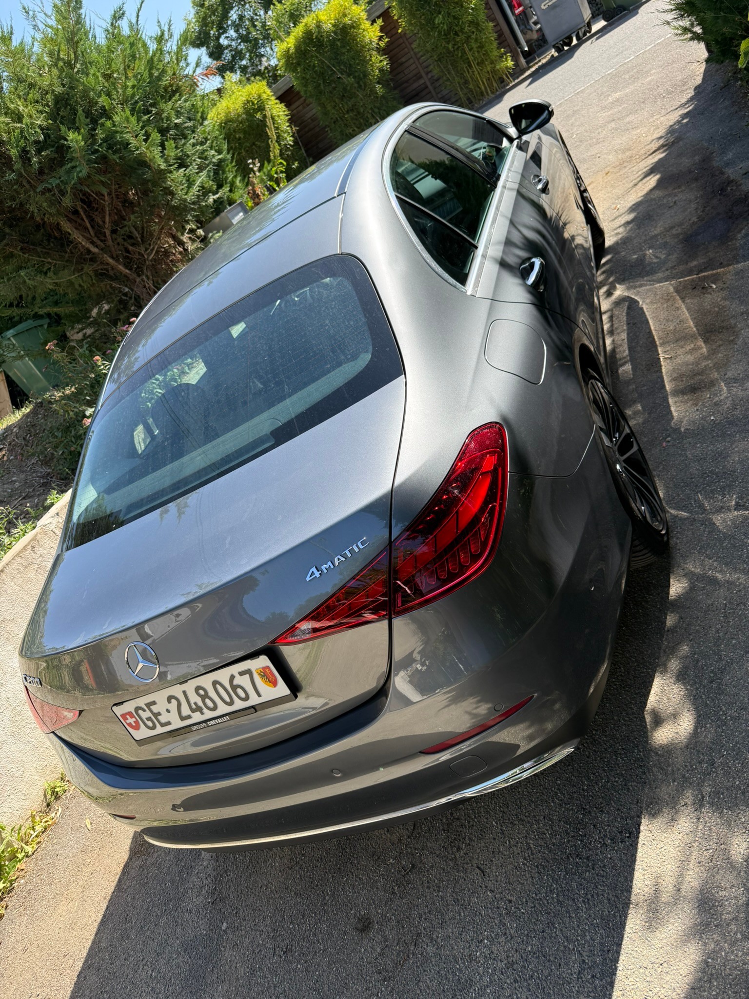 MERCEDES-BENZ Avantgarde Premium-image-18
