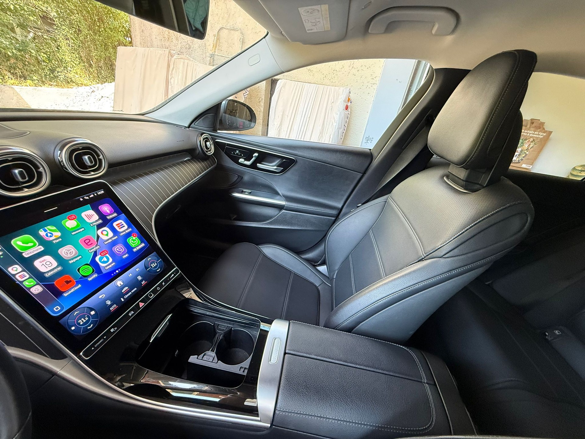 MERCEDES-BENZ Avantgarde Premium-image-4
