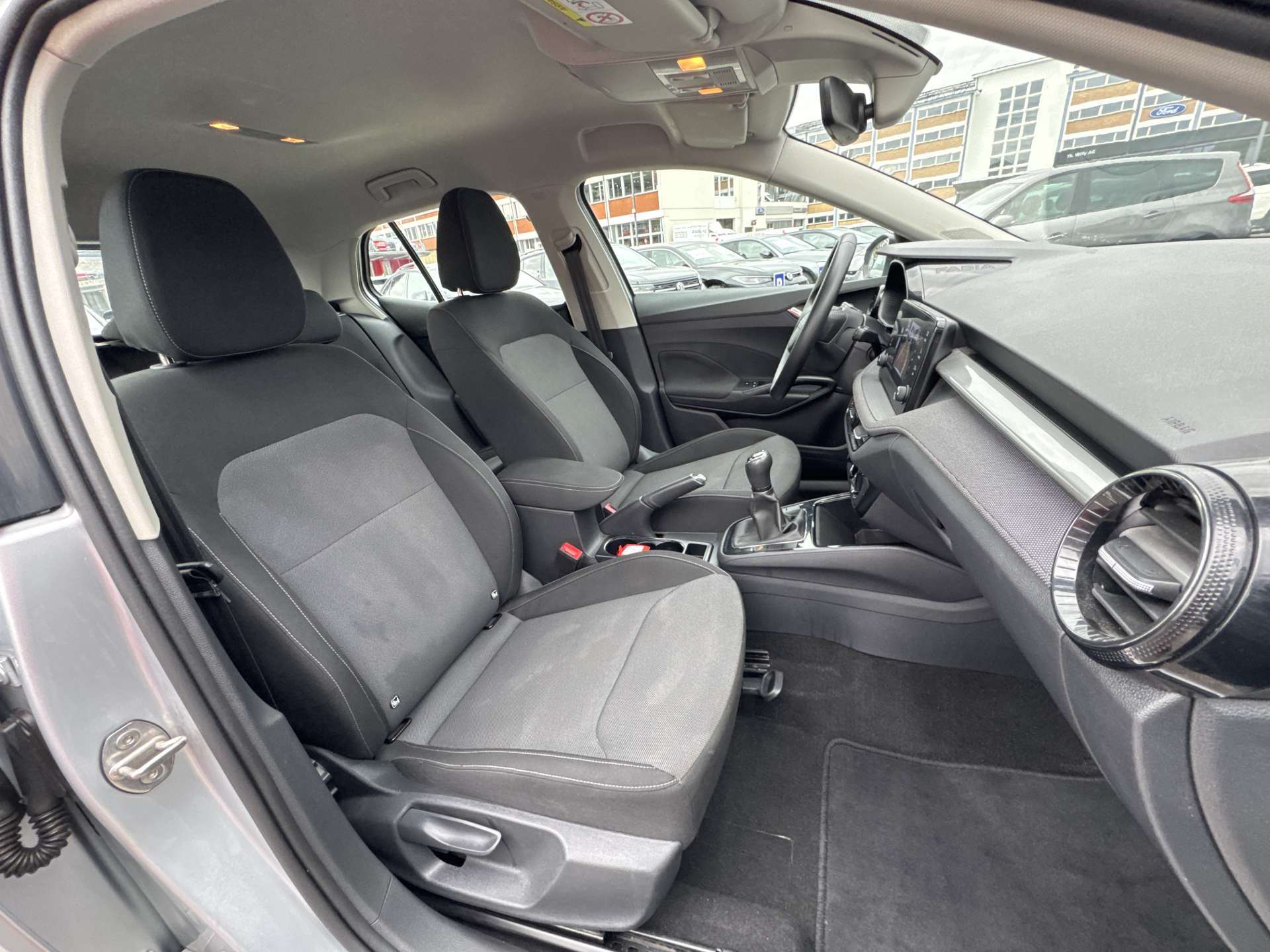 SKODA Fabia 1.0 TSi Young Edition Top-Preis-image-12