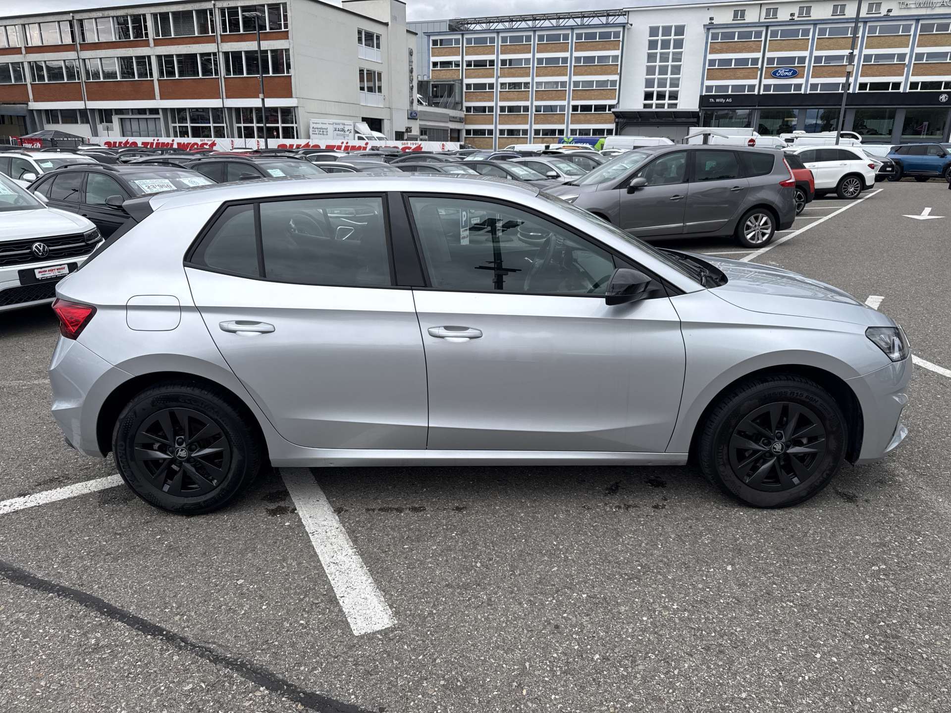 SKODA Fabia 1.0 TSi Young Edition Top-Preis-image-10