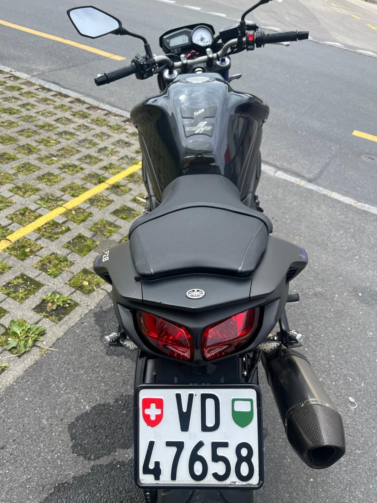 YAMAHA FZ8 N ABS-image-6