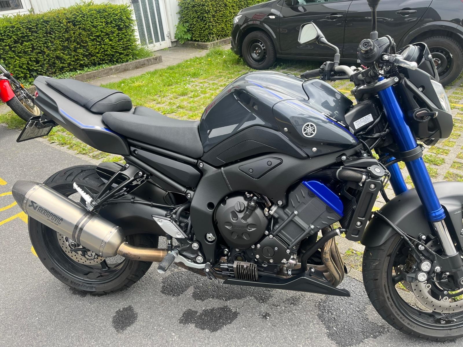 YAMAHA FZ8 N ABS-image-4