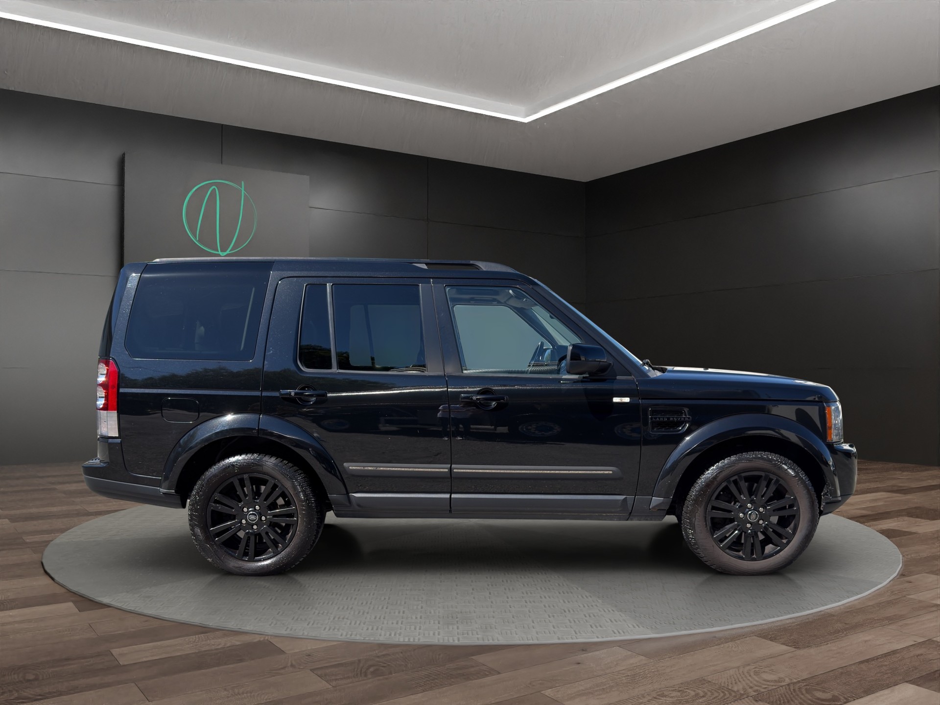 LAND ROVER Discovery 3.0 SDV6 HSE Automatic-image-4