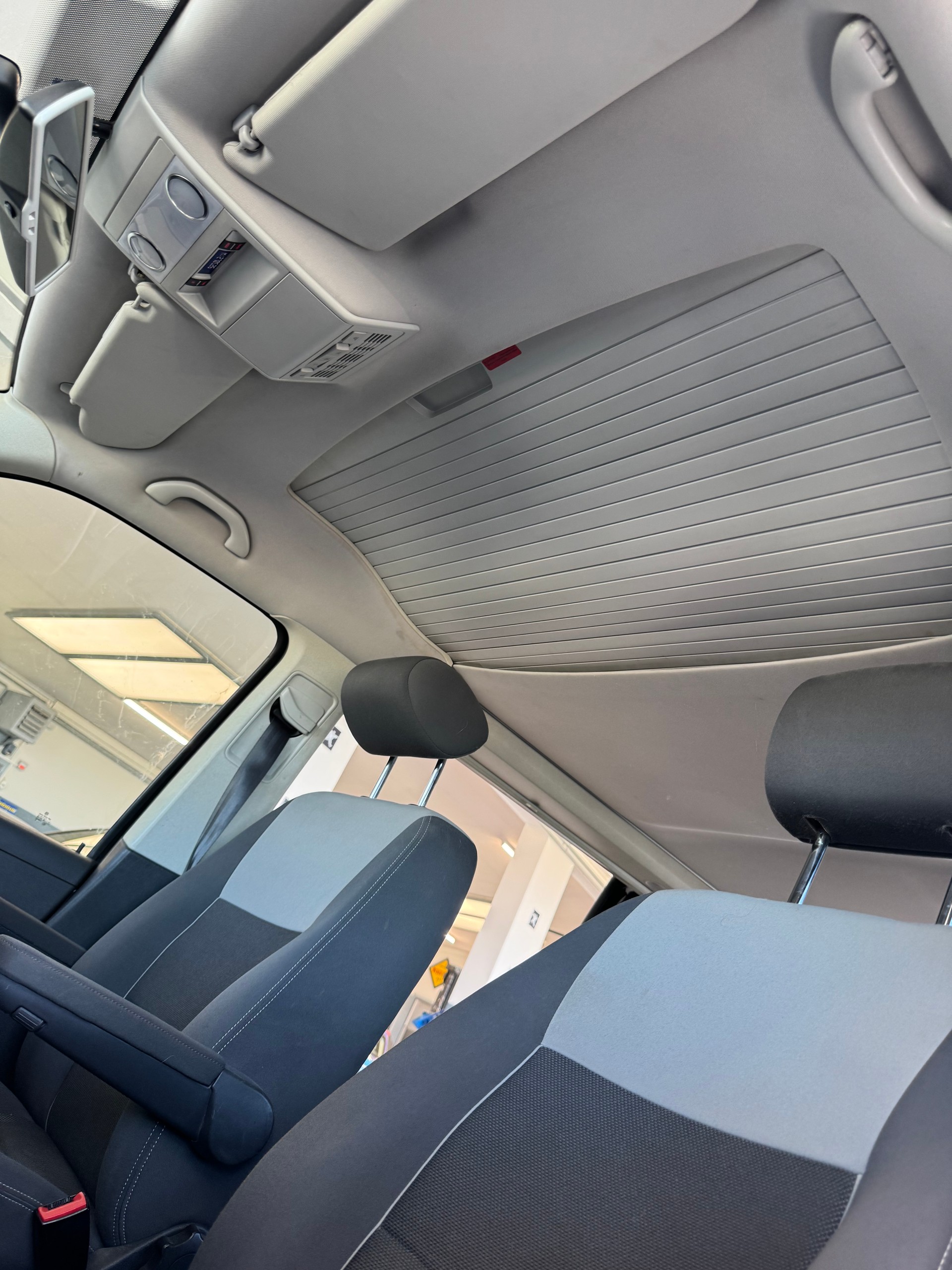 VW T5 California 2.0 TDI Beach Travel-image-18